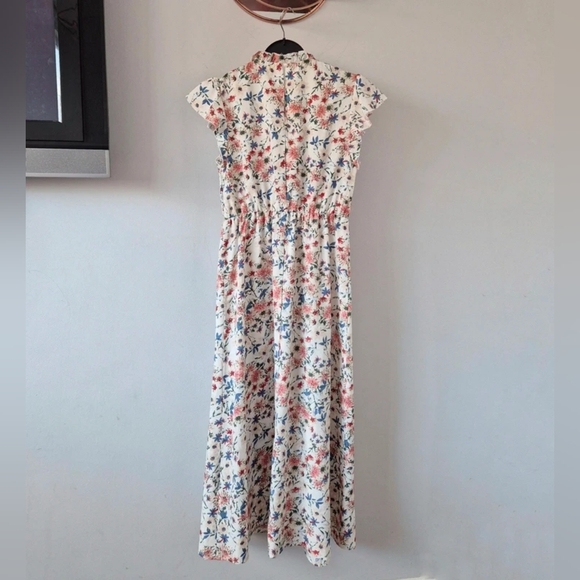 Floral Maxi Dress - Picture 2 of 7